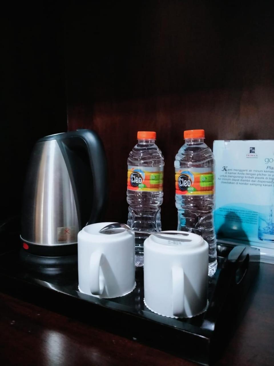 Prima Sr Hotel & Convention Yogyakarta Слеман Екстериор снимка
