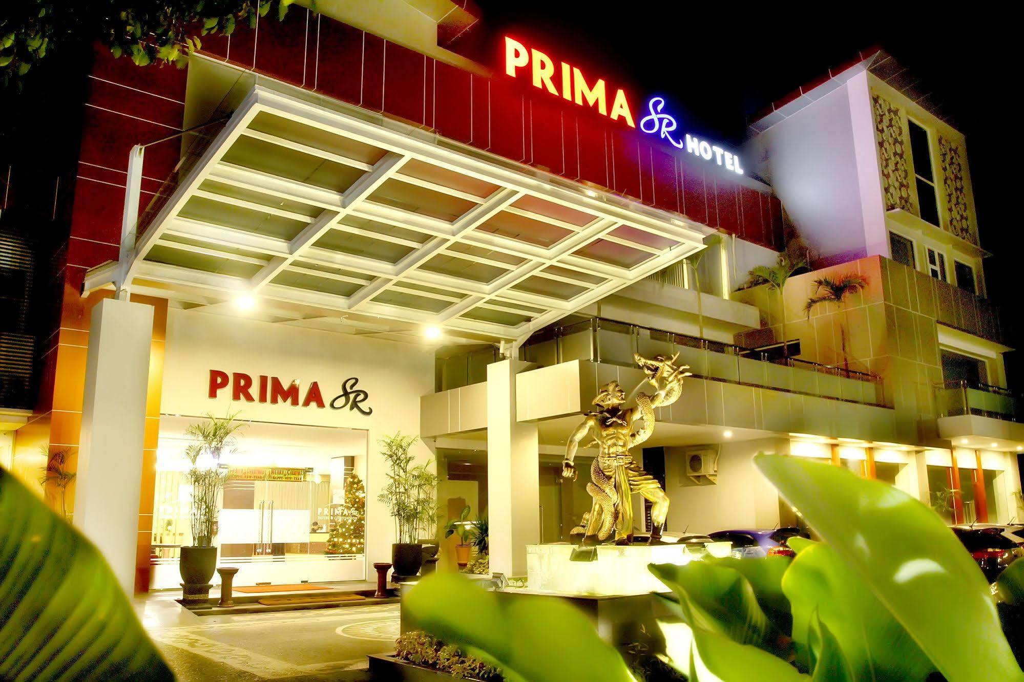 Prima Sr Hotel & Convention Yogyakarta Слеман Екстериор снимка